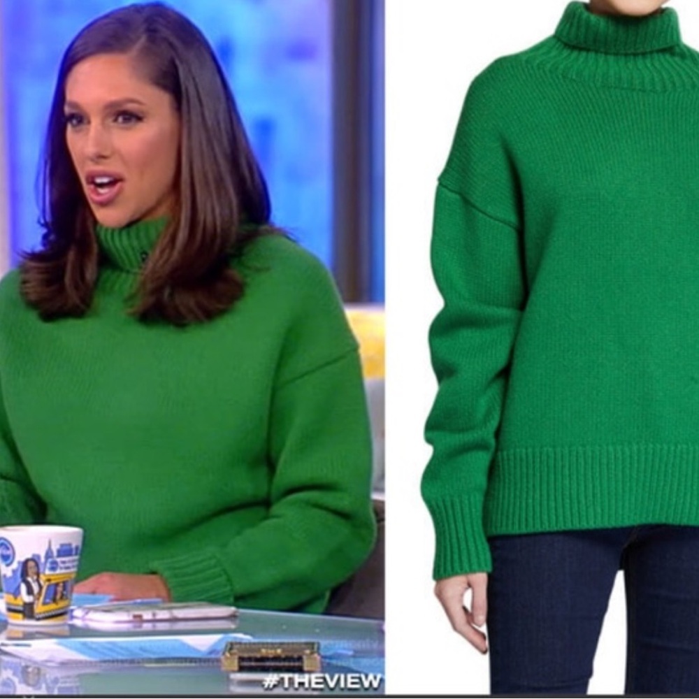 rag & bone Oversized Chunky Knit Green Sweater. 100% Lambswool Soft Turtleneck.